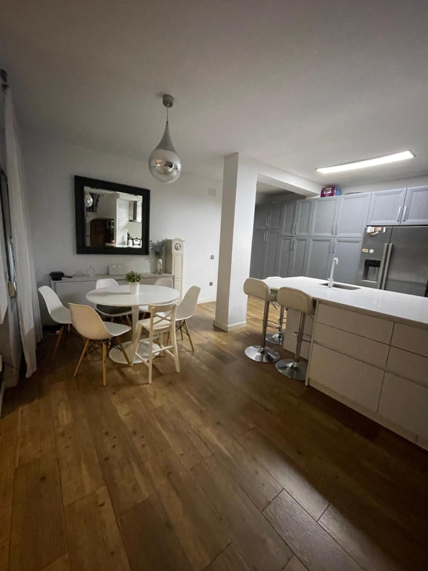 Mediterranean House - Habitaciones Privadas En Casa Compartida Mairena del Aljarafe Extérieur photo